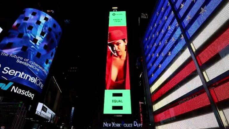 Una tandilense en la enorme cartelera de Times Square