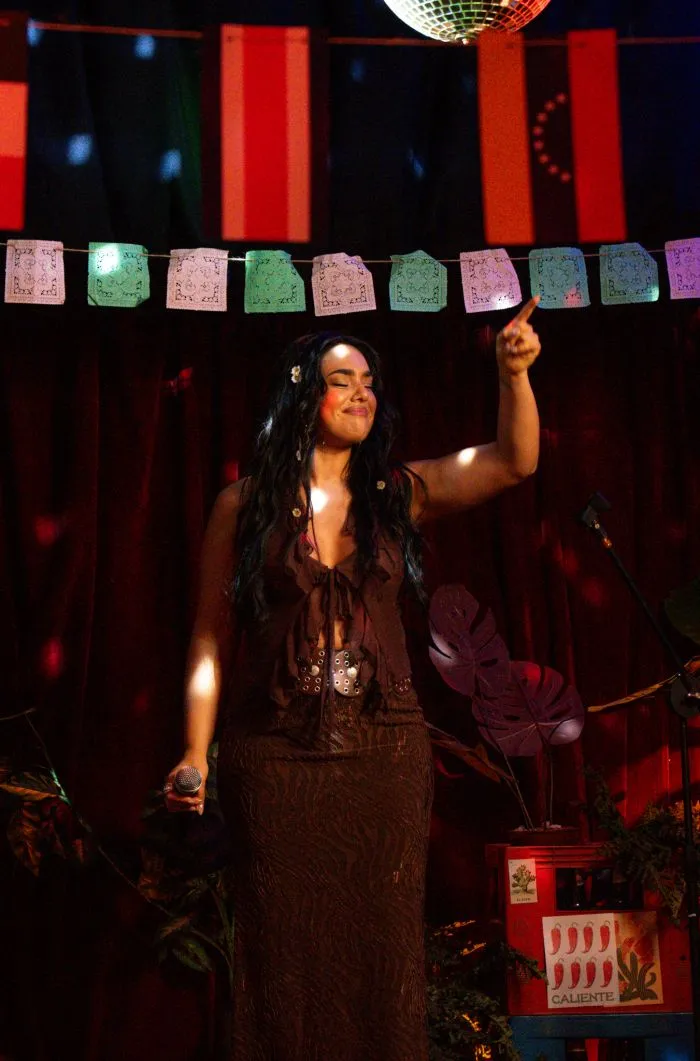 697ca802d0100_700_1061!